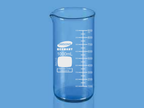 Beakers, Tall Form, with Spout